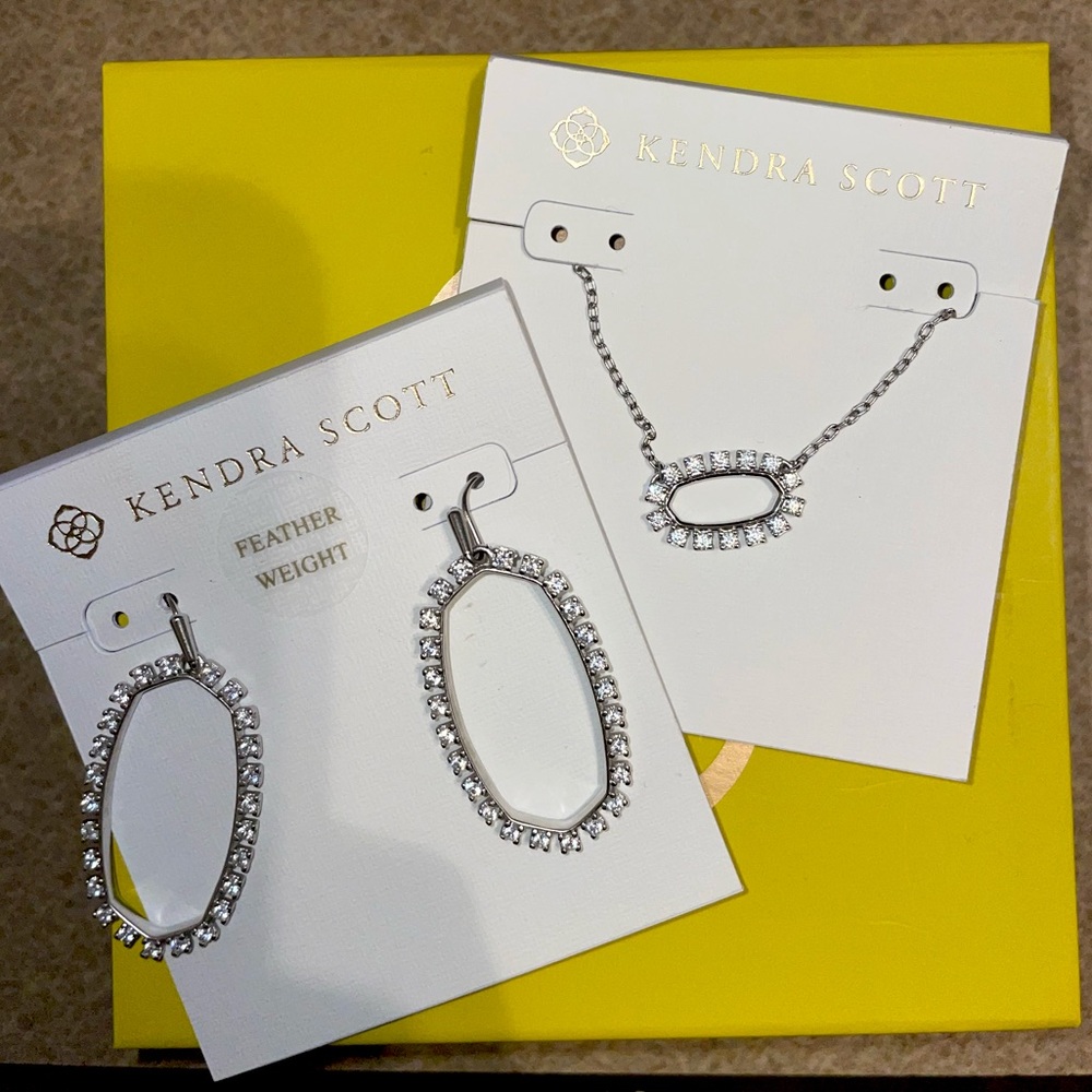 Kendra Scott Earring & Necklace Set